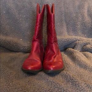 Red cowgirl boots